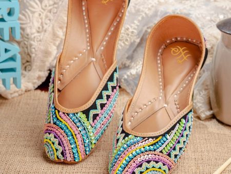 House of Pataudi Women Hand Embroidered Leather Mojaris Flats Fashion