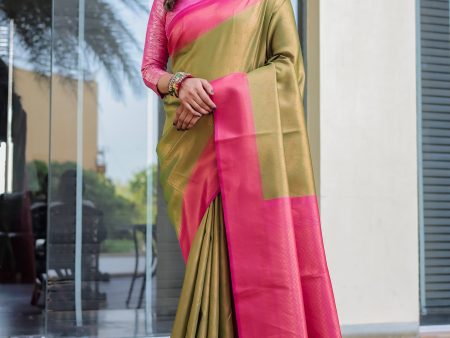 Sonakshi Women s Green Kanjivaram Silk Zari Woven Traditional Saree with Blouse Online