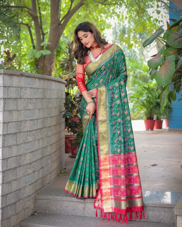 Sonakshi Women s Green Patola Silk Zari Woven Traditional Saree with Blouse Online Sale