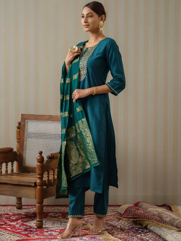 Ode by House of Pataudi Ethnic Motifs Embroidered Straight Kurta & Trousers With Dupatta Online Hot Sale