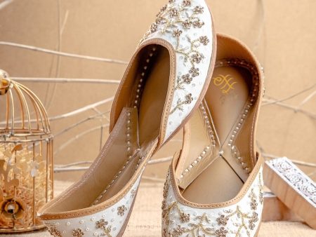 House of Pataudi Embroidered Slip-On Mojaris For Cheap