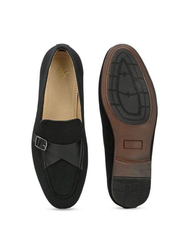 House of Pataudi Men Lightweight Buckle-Detail Velvet Loafers Online Hot Sale