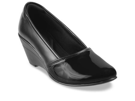 Metro Black Solid Work Wedge Pumps Online Hot Sale