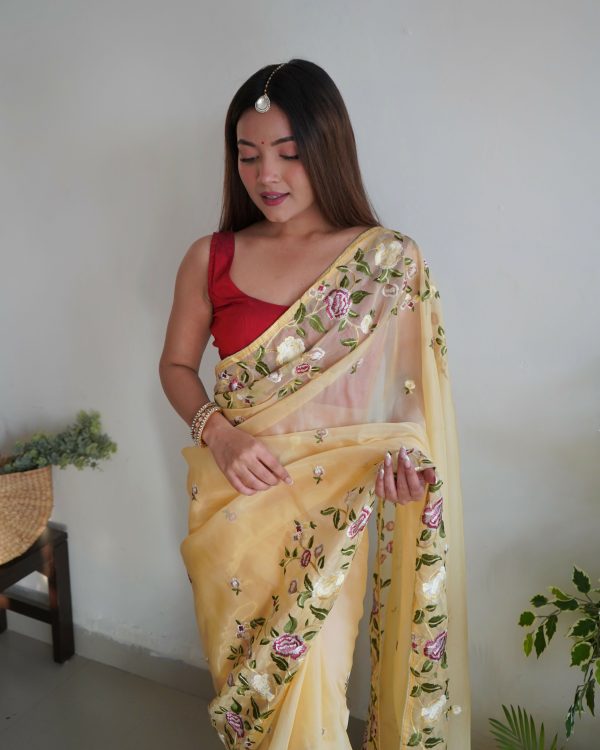 Vamsee Damini Yellow Gold Tebi Silk Saree For Sale