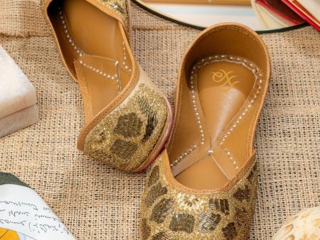 House of Pataudi Embellished Square Toe Majoris on Sale