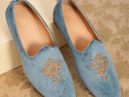 House of Pataudi Men Blue & Beige Embroidered Handcrafted Slip-Ons Online now