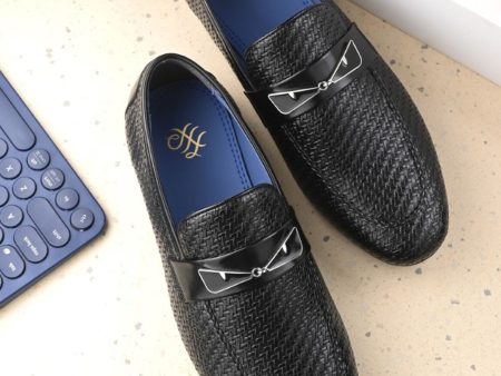 House of Pataudi Men Textured Lightweight Formal Loafers Online Sale