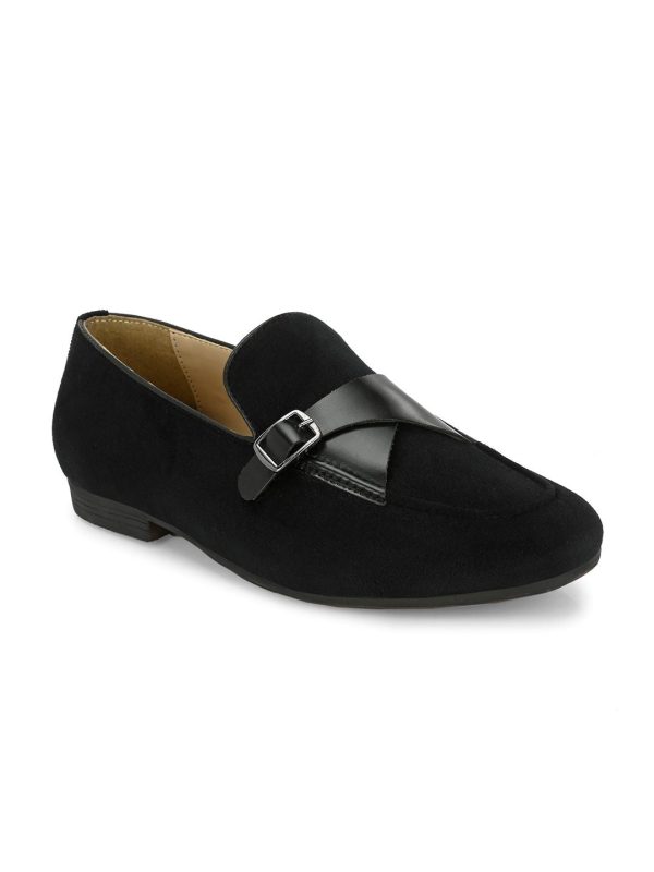 House of Pataudi Men Lightweight Buckle-Detail Velvet Loafers Online Hot Sale