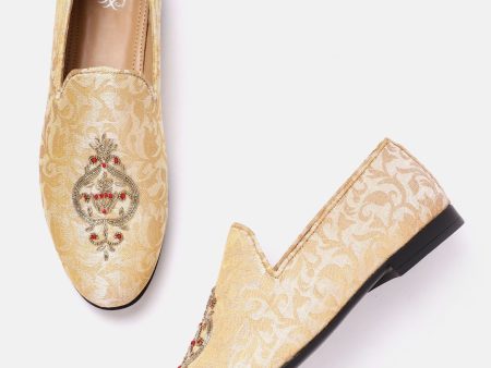 House of Pataudi Men Beige & Gold-Toned Woven Design Handcrafted Embellished Mojaris Online Hot Sale